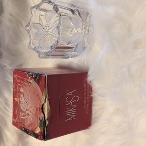 Mikasa Poinsettia Holiday Votive Candle Holder